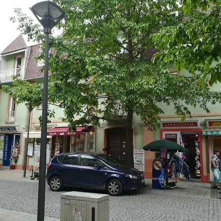 Violetta Apartmanlakas Hévíz Exteriör bild